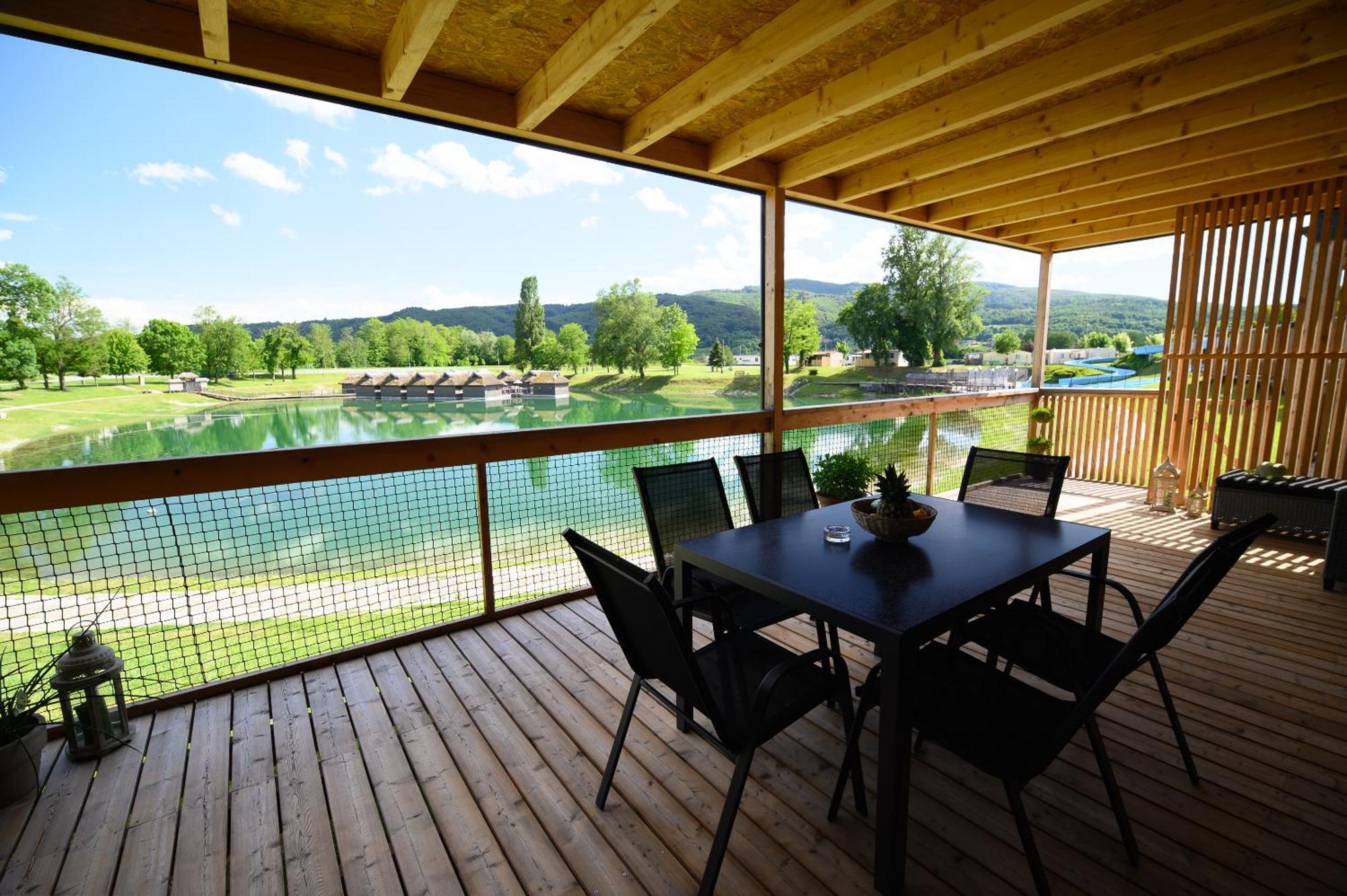 Hébergement de vacances Deluxe View Mobile Homes With Thermal Riviera Tickets
