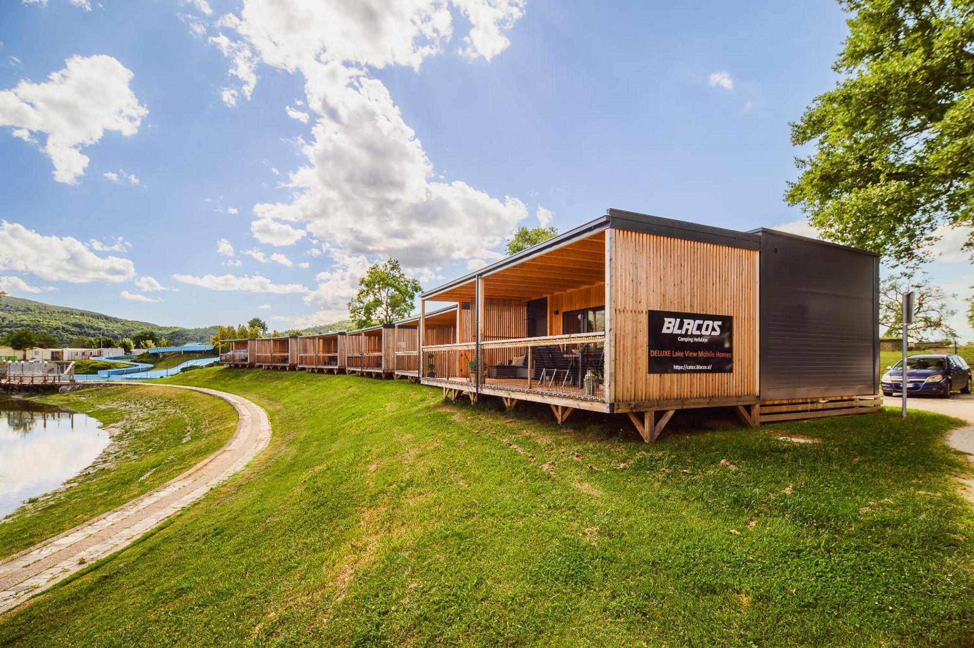 Deluxe View Mobile Homes With Thermal Riviera Tickets *