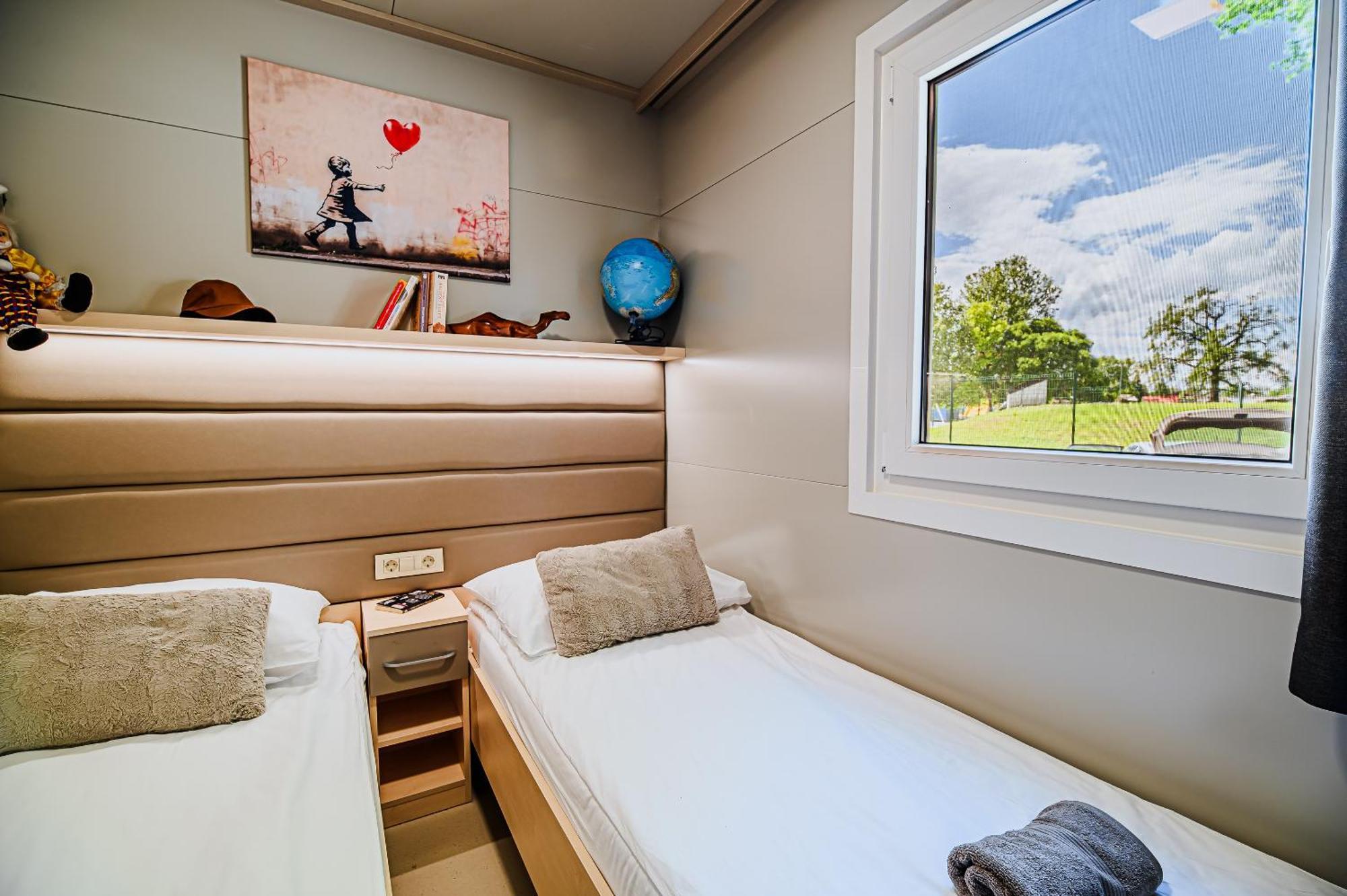 Hébergement de vacances Deluxe View Mobile Homes With Thermal Riviera Tickets